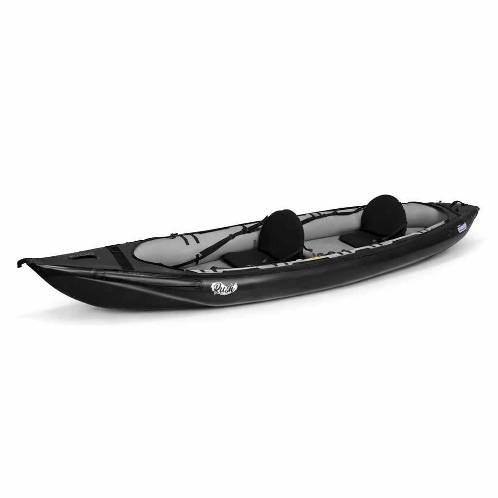 schwarzes RUSH-2 Gumotex-Schlauchboot mit zwei Sitzen